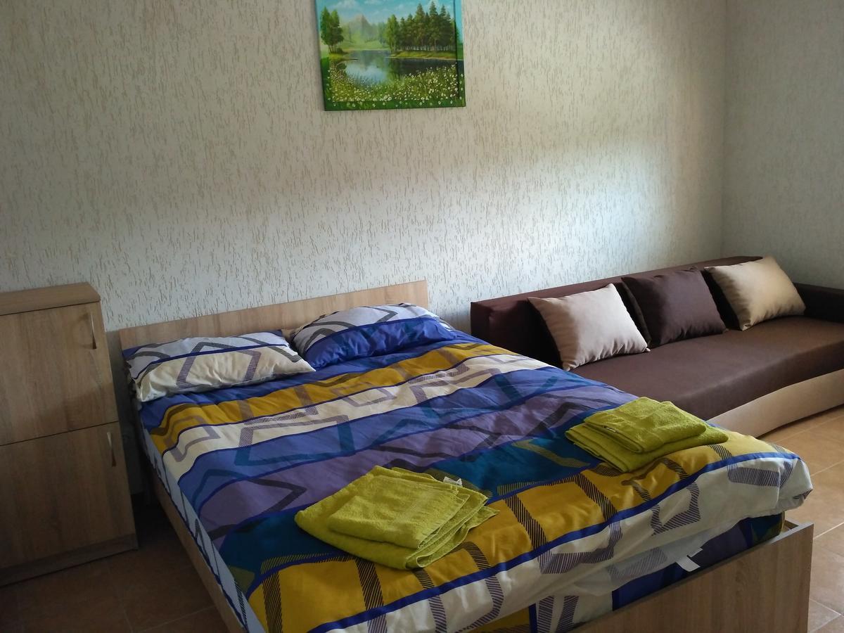 Motel ลุตสกาย ภายนอก รูปภาพ